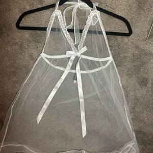 Elegant White Lace Halter Chemise